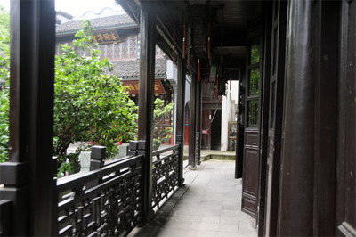 推薦閱讀:園林古建筑工程專業承包資質等級標準