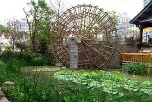 這個(gè)龐大的活水公園,竟然是一個(gè) 凈物細(xì)無聲 的污水廠